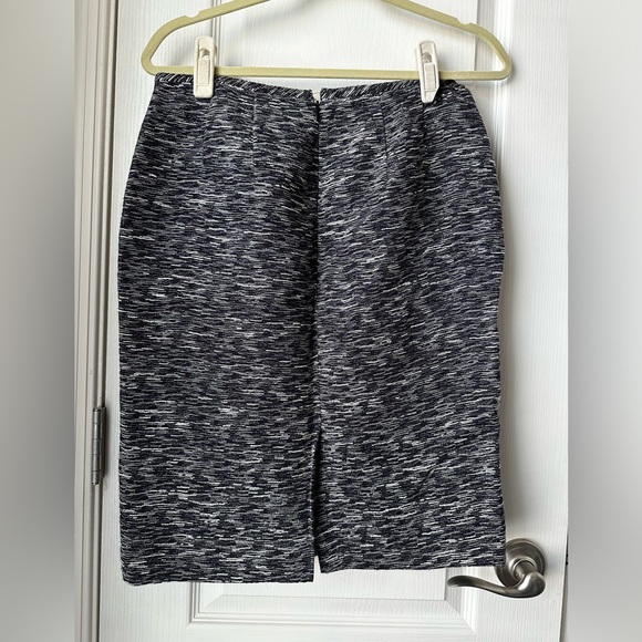 Calvin Klein Multicolor Thread Design Blazer Jacket with Skirt Womens Size 6. - Picture 7 of 7